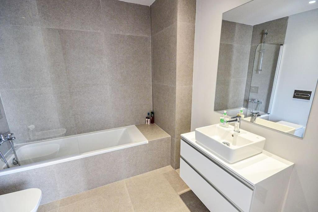 3 Bedroom Apartment, Olhos De Agua At20 Ngoại thất bức ảnh